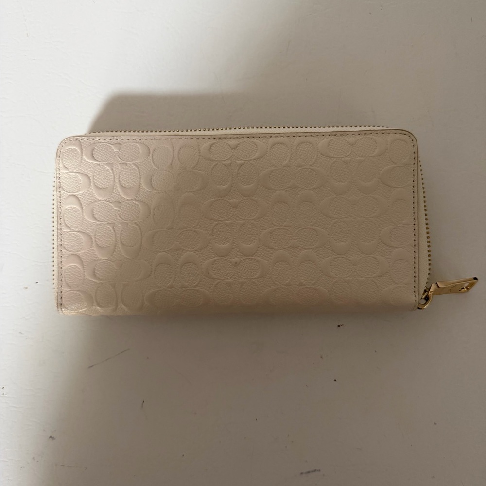 Coach Cream Embossed Wallet